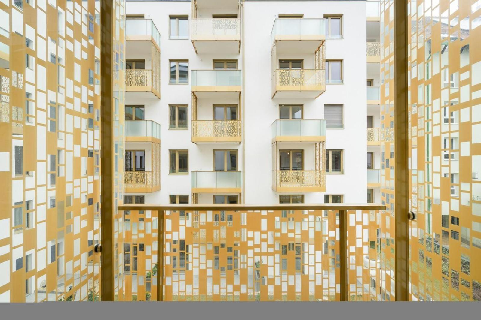 Comfort Court Apartment - Free Parking, Balcony Budapesta Exterior foto